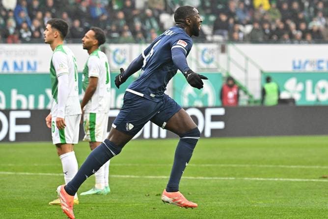 Dreifachschlag in acht Minuten! Bochum überrollt Fürth