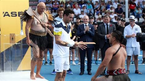 Roberto Bautista Agut (M.) behielt im Finale die Oberhand gegen Juan Martin del Potro