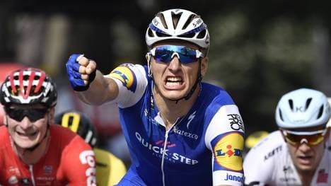 CYCLING-FRA-TDF2017-LINE