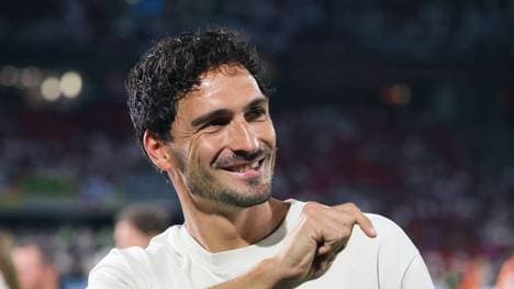 Mats Hummels zeigt sich von Zehnkampf-Weltmeister Leo Neugebauer begeistert