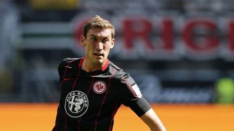 Eintracht Frankfurt v FC Augsburg - Bundesliga