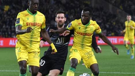 PSG patzt - Messi und Co. verlieren in Nantes