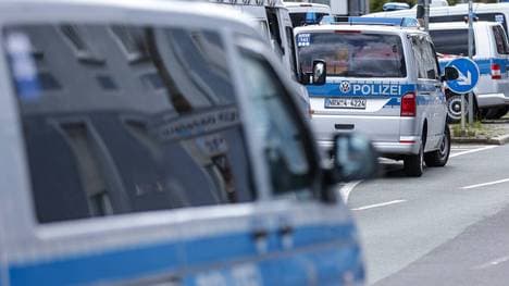 Vor dem Spiel von Rostock und Dresden kam es zu Ausschreitungen (Symbolbild)