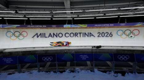 Rodlerin Merle Fräbel ist auf Goldkurs