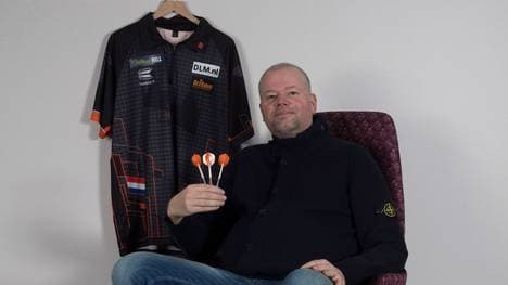 Raymond van Barneveld hat insgesamt fünf WM-Titel gewonnen