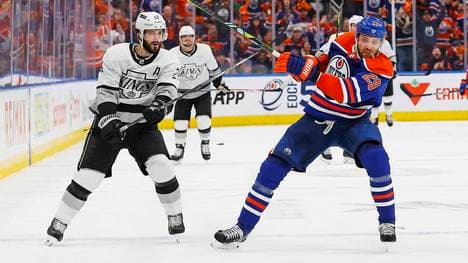 Leon Draisaitl (r.) trumpfte gegen die Canucks mit einem Tor und einer Vorlage auf