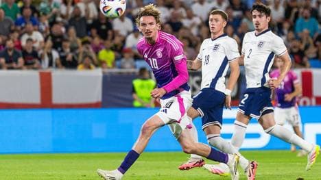 Nick Woltemade (l.) im Finale gegen England