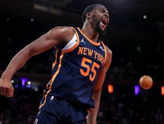 Knicks und Hukporti mit Matchball