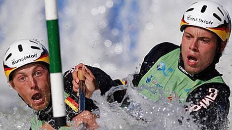 Robert Behling und Thomas Becker verpassen die Top 5 im Slalom knapp