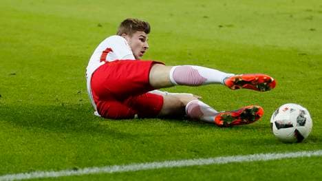 RB Leipzig v TSG 1899 Hoffenheim - Bundesliga