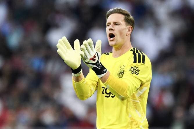 Ter Stegen patzt, aber Ajax kann jubeln