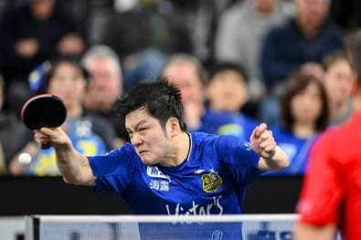 Superstar glänzt vor Rekordkulisse