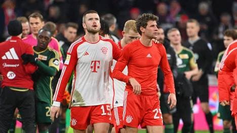 Eric Dier (l.) besitzt offenbar eine Vertragsklausel beim FC Bayern 