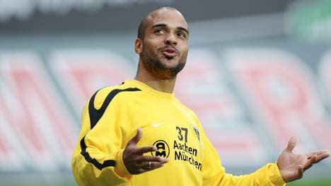 David Odonkor spielte für Borussia Dortmund, Betis Sevilla, Alemannia Aachen und den FC Hoverla-Zakarpattya Uschhorod