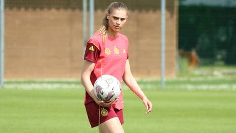 Jule Brand hat am ersten fundiert getesteten Fußballschuh für Frauen von Adidas mitgearbeitet