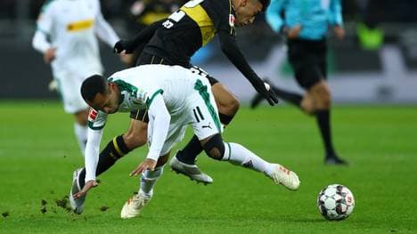 Raffael fiel beim Spiel gegen Hoffenheim auf die Schulter