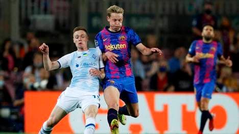 Vitaliy Mykolenko (l.) wechselt in die Premier League