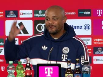 Auf der Pressekonferenz des FC Bayern vor dem Spiel gegen den FC Schalke 04 hat Bayern-Trainer Vincent Kompany lobende Worte für SPORT1-Chefreporter Stefan Kumberger übrig.