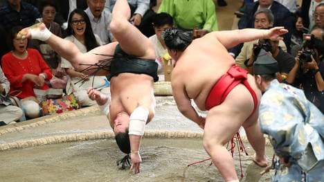 TOPSHOT-SUMO-JPN