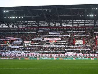 Riesige Proteste gegen Videobeweis