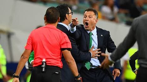 FBL-CONFED-CUP-MATCH06-MEX-NZL