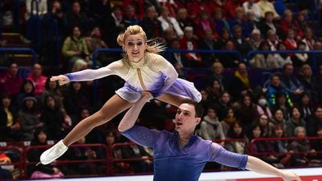 Aljona Savchenko und Bruno Massot treten bei Holiday on Ice auf