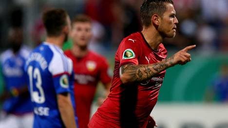 Holstein Kiel v VfB Stuttgart  - DFB Cup