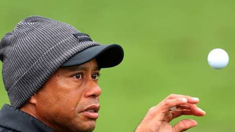 Woods nach Autounfall weiter nicht fit für Comeback