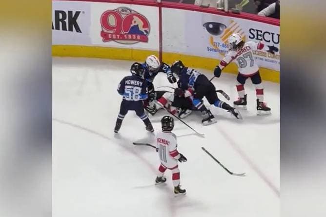 Skurrile Massenklopperei: Hier prügeln sich 6-Jährige