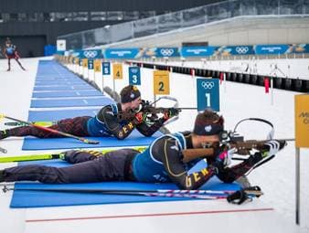 Philipp Horn verpasst beim Massenstart der Herren knapp das Podest. Entsprechend gedrückt zeigt sich der deutsche Biathlet nach dem Rennen.