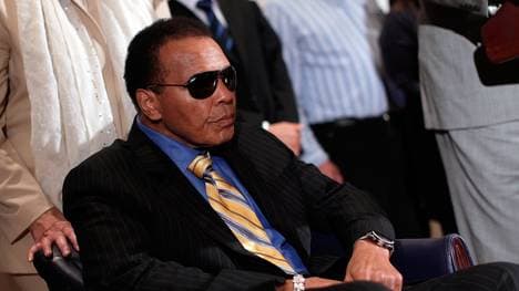 Muhammad Ali Appeals To Iran In Effort To Free The Two Detained US Hikers