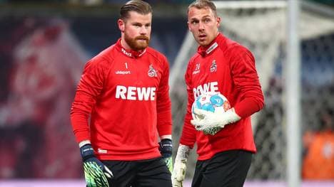 Beim 1. FC Köln könnte es in der Torhüter-Frage um Timo Horn (l.) und Marvin Schwäbe einen erneuten Wechsel geben
