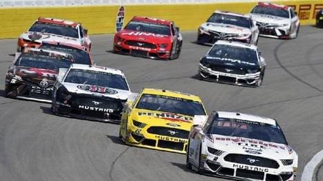 FÃ¼r drei NASCAR-Strecken wurde das Basis-Aeropaket erweitert