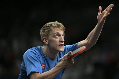 Tischtennis-Star verlängert in Düsseldorf