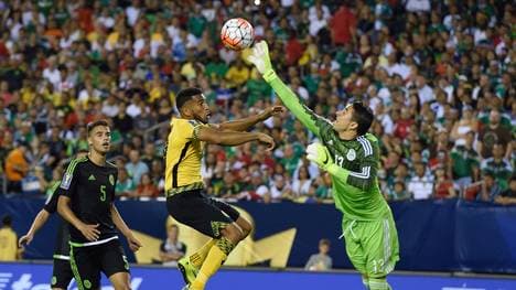 FBL-CONCACAF-JAMAICA-MEXICO