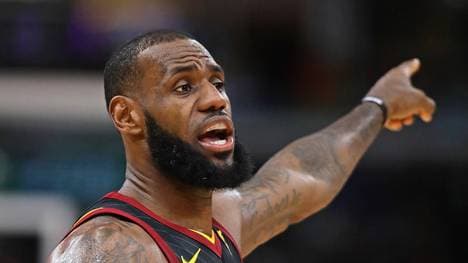 Cleveland Cavaliers v Chicago Bulls