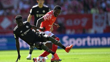 Bara Ndiaye (vorne) in der Vorsaison