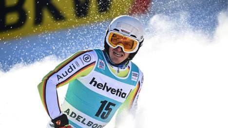 Linus Straßer hat kaum noch Chancen auf den Sieg beim Nachtslalom in Schladming