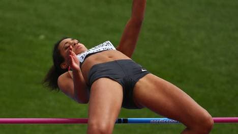 Marie-Laurence Jungfleisch überspringt die Marke von 1,97 Metern
