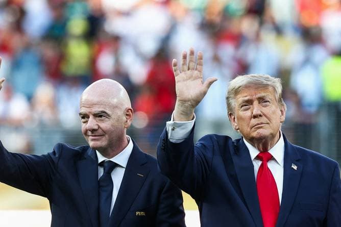 "Im Fußball bricht das Chaos aus"