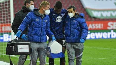 Jhon Cordoba wurde gegen Augsburg verletzt ausgewechselt