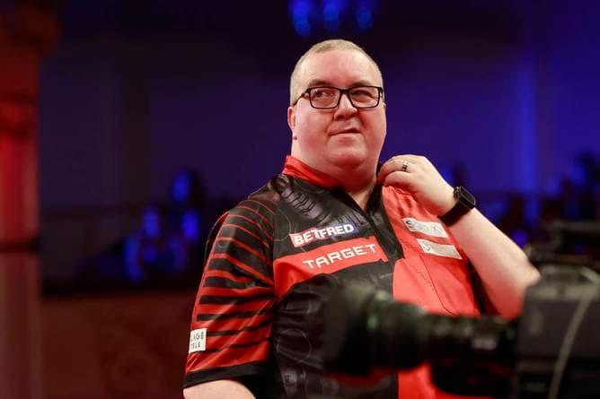 Bunting fliegt nach Titel-Ansage hochkant raus