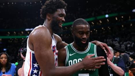 Bald vereint: Jaylen Brown (rechts) und Joel Embiid