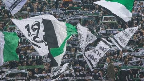 Borussia Moenchengladbach v VfB Stuttgart - DFB Cup