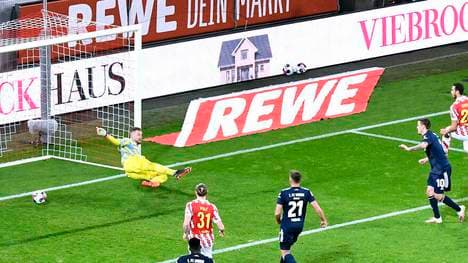 Max Kruse scheiterte an Kölns Torwart Timo Horn