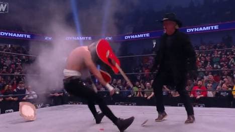 Jeff Jarrett ging bei AEW Dynamite auf Darby Allin los