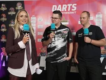 Gian van Veen spricht mit SPORT1 nach seinem Einzug ins Halbfinale der Darts-WM und verrät, welchen Song er unmittelbar vor einem Match hört.