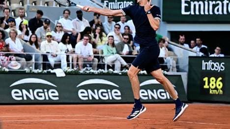 Alexander Zverev steht in Runde drei