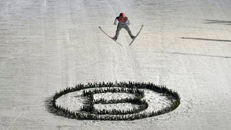 SKI-JUMP-FOURHILLS-AUT