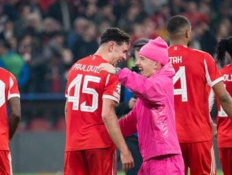 Diese Kleiderwahl sorgt bei den Kollegen für Lacher